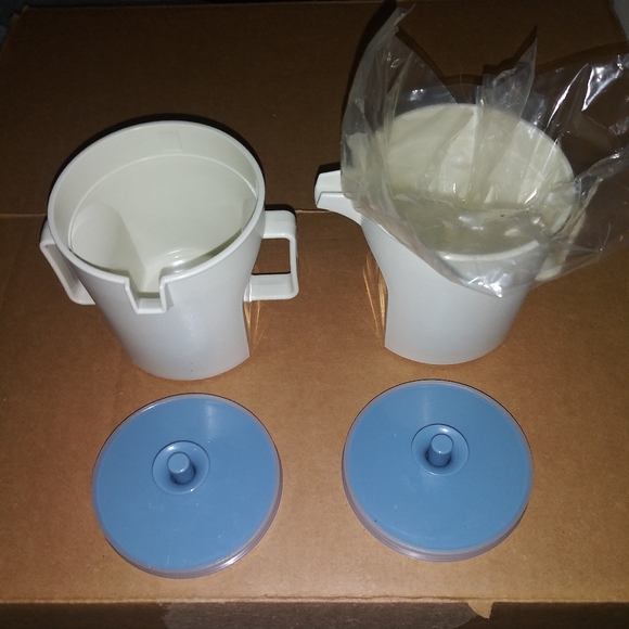 Vintage Tupperware - Picture 2 of 3